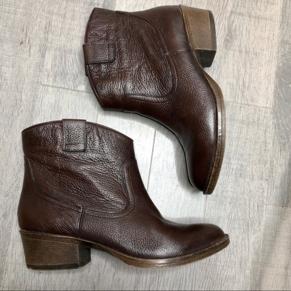 Reaction Kenneth Cole Leather western bootie sz‎ 7